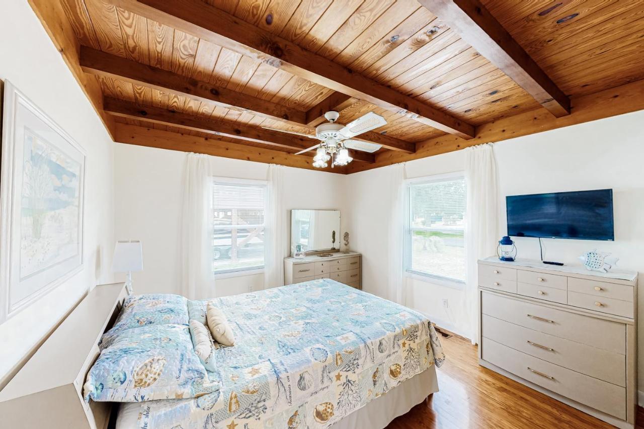 Ginny'S Coastal Cottage Oak Island Luaran gambar